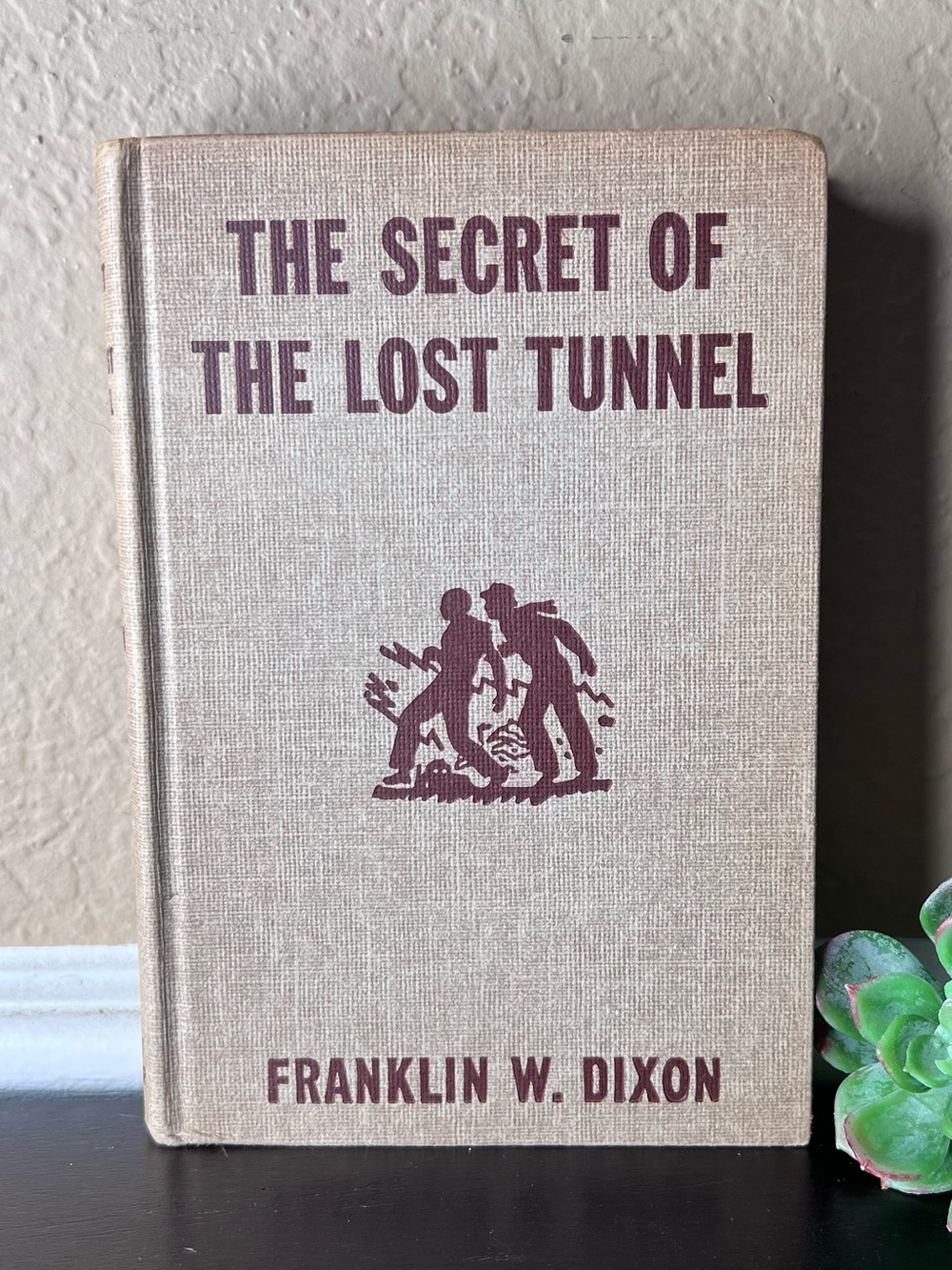 Vintage 1950s Hardy Boys Book, The Secret of the Lost Tunnel, Grosset Dunlap